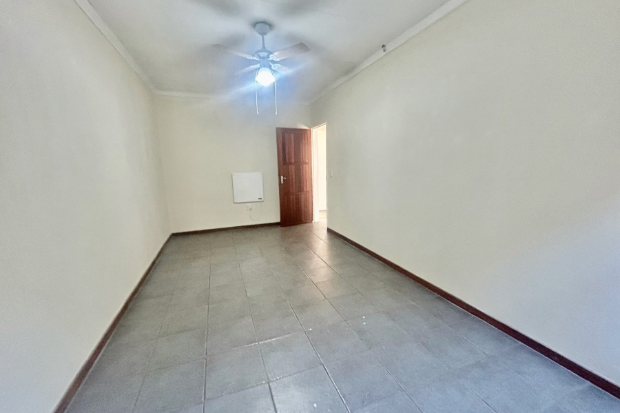 5 Bedroom Property for Sale in Ifafi North West